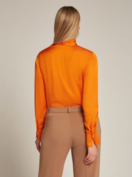 Blusa In Raso Ecovero™ Con Fiocco Camicie E Bluse Donna Arancione Elena Miro